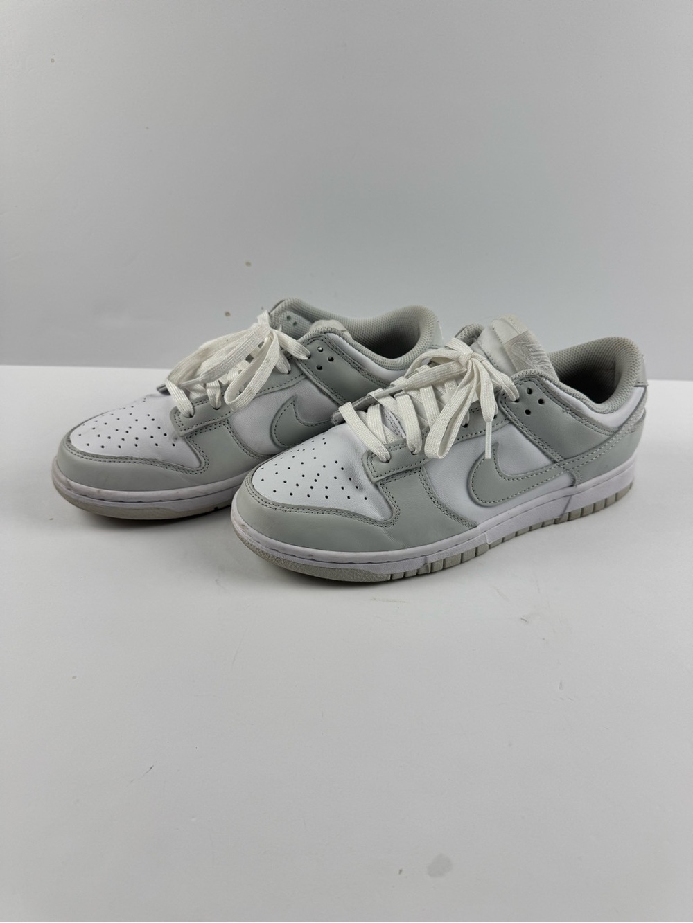 Nike Dunk low top leather sneaker women’s size 9